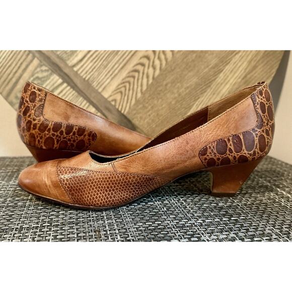 Vintage Anne Wells Leather Heels Leather Patterns Size 10 - Picture 4 of 7